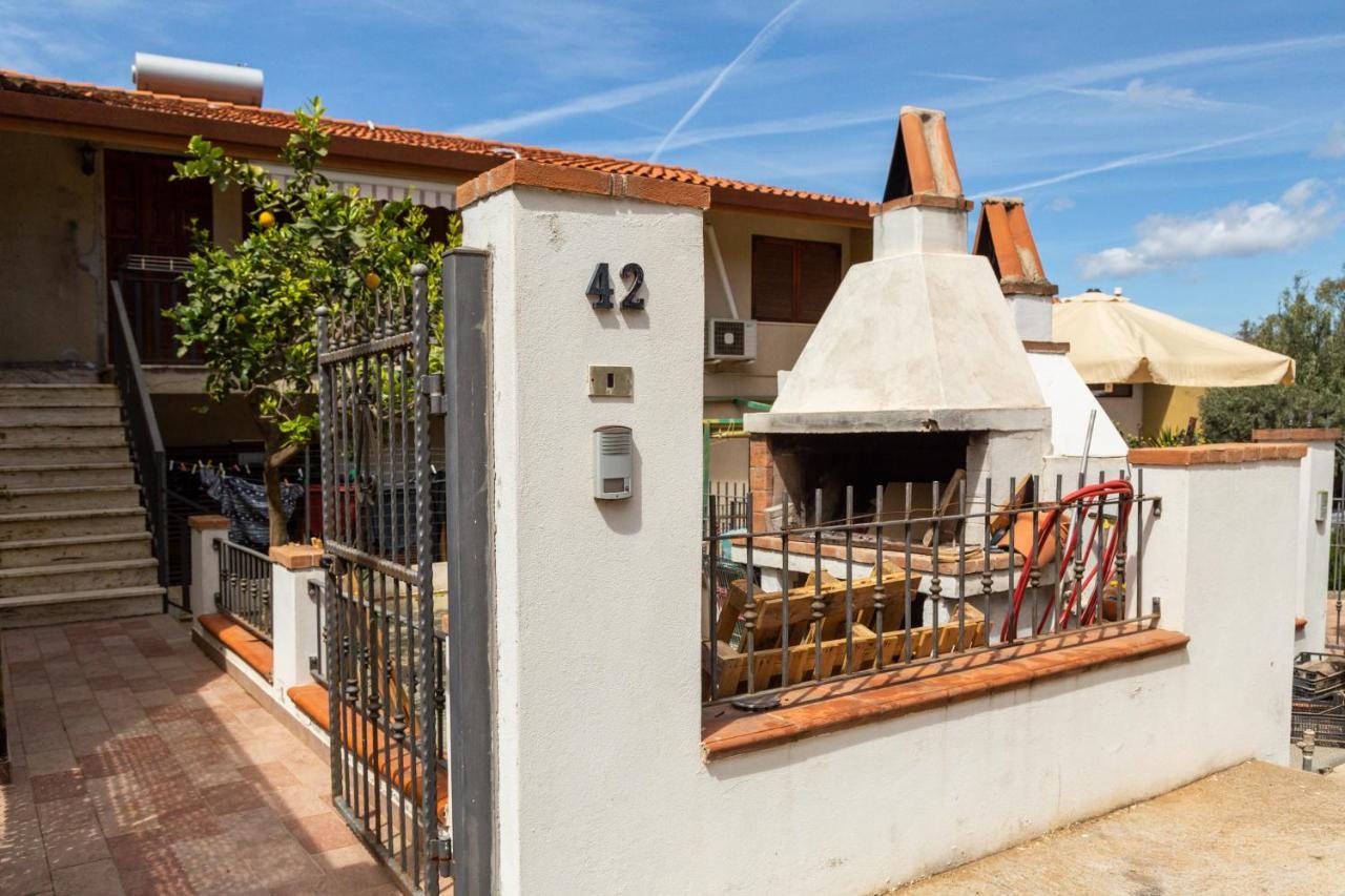 Casa Con Barbecue Apartment Arbatax Luaran gambar